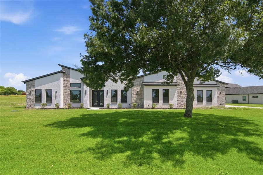 Property photo for 59 Country Ridge Road, Melissa, TX