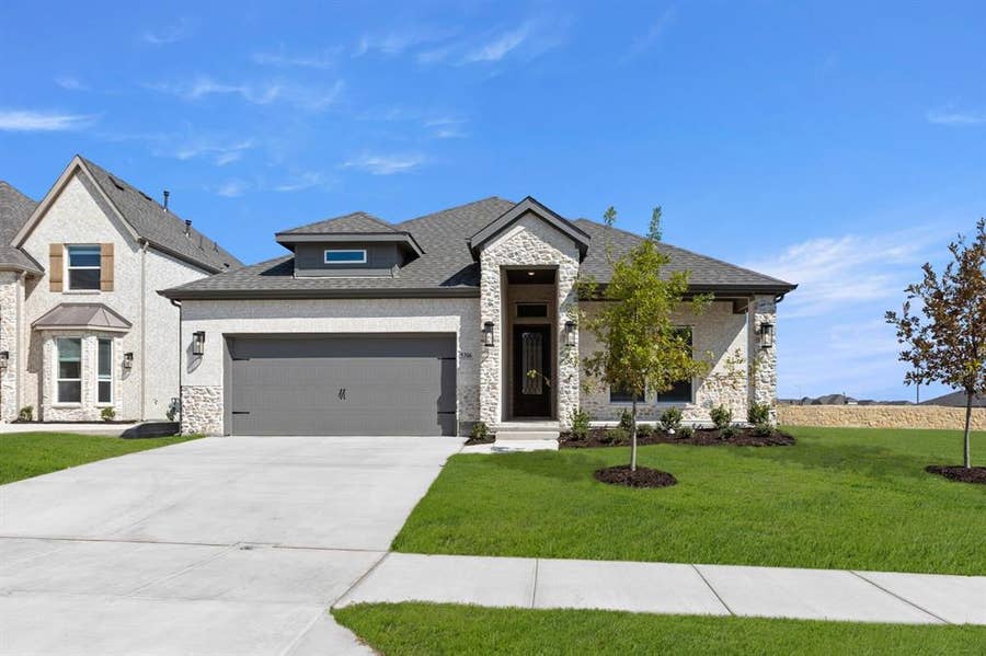 Property photo for 5316 Blue Cypress Drive, Fort Worth, TX
