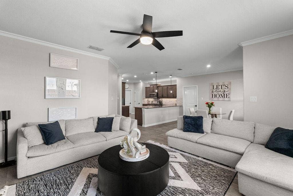124 Wagon Mound, Waxahachie, TX 75167 124 Wagon Mound, Waxahachie, TX 75167