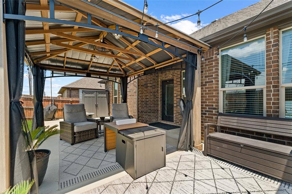 124 Wagon Mound, Waxahachie, TX 75167 124 Wagon Mound, Waxahachie, TX 75167