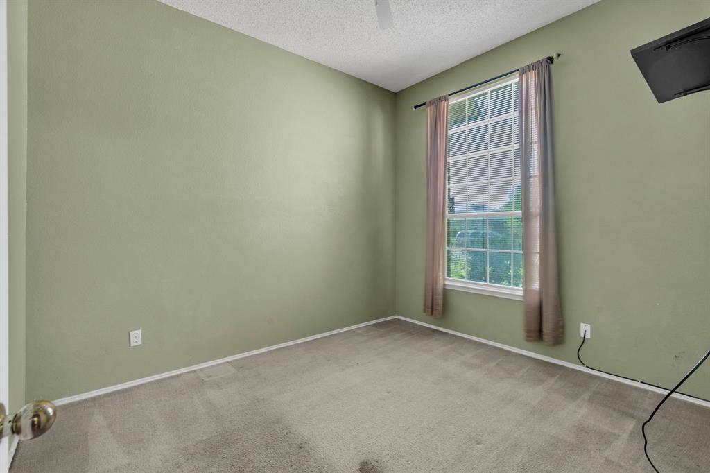 810 Moore Street, Cedar Hill, TX 75104 810 Moore Street, Cedar Hill, TX 75104