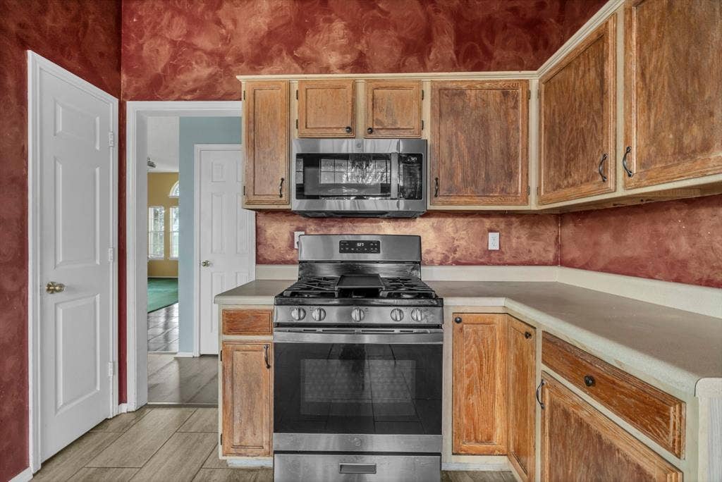 810 Moore Street, Cedar Hill, TX 75104 810 Moore Street, Cedar Hill, TX 75104