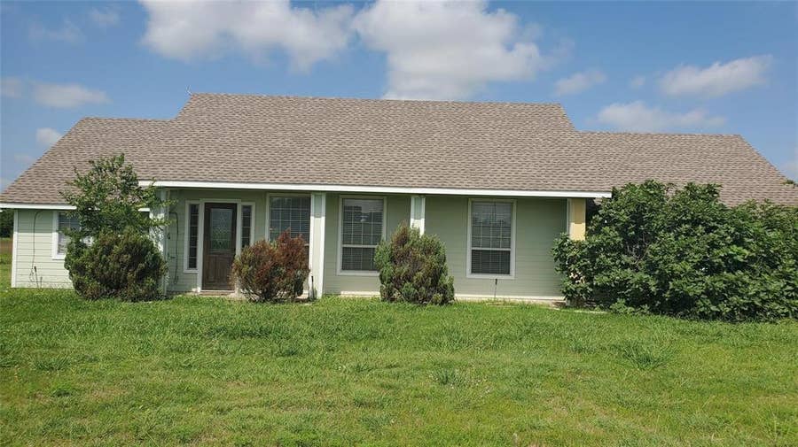Property photo for 1656 County Road 697, Farmersville, TX