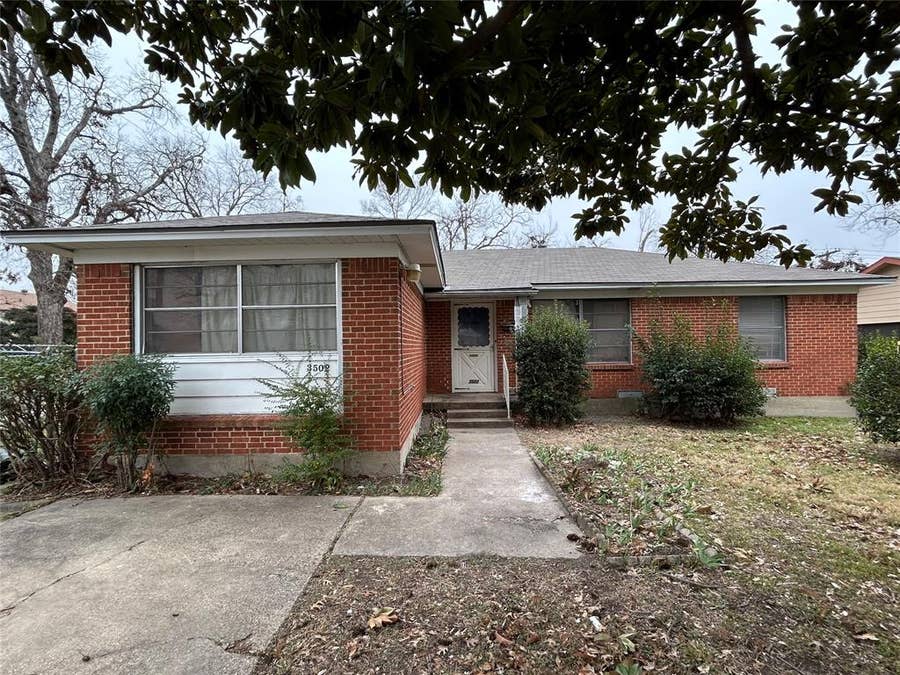 Property photo for 3502 Demaret Drive, Mesquite, TX