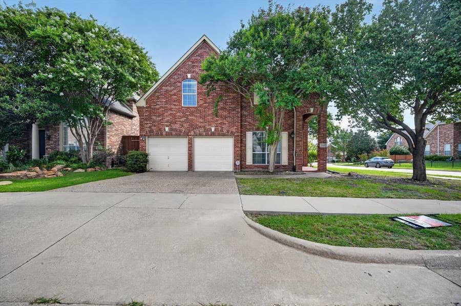 Property photo for 1145 Pedernales Trail, Irving, TX