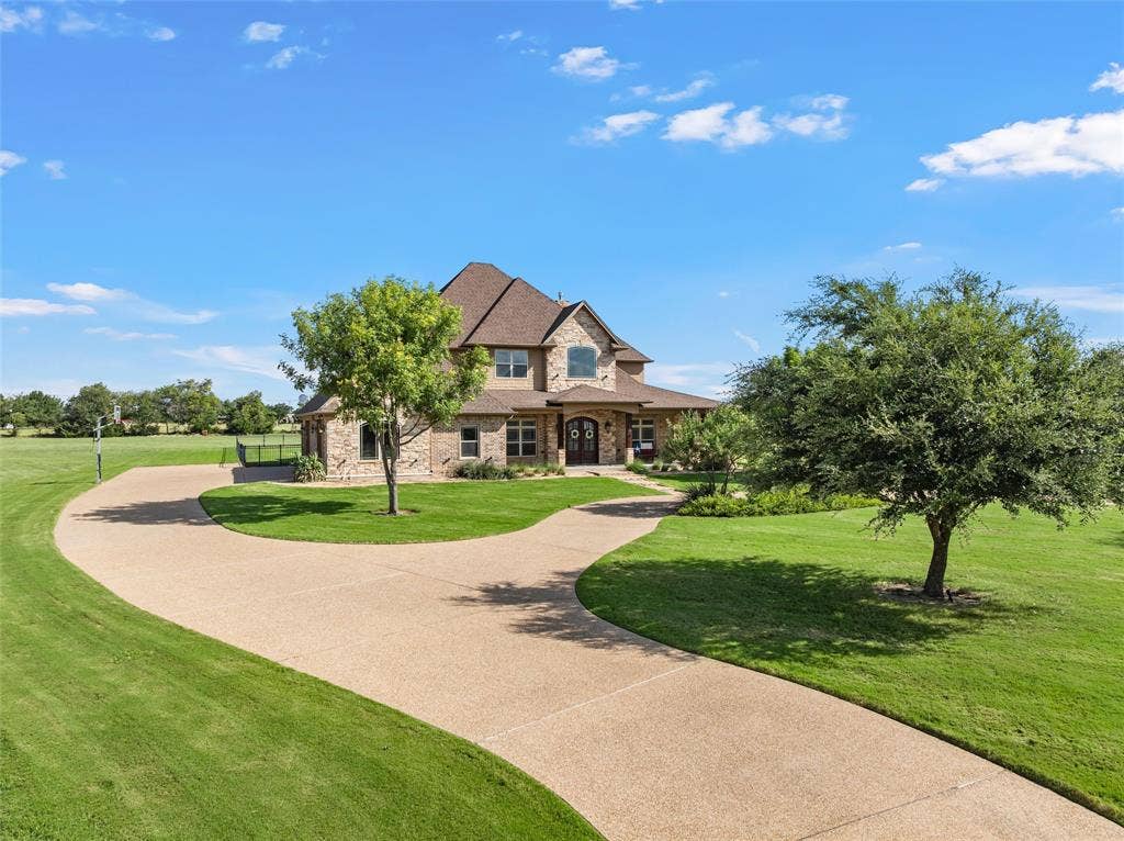 161 Rancho Lorena Drive, Lorena, TX 76655 161 Rancho Lorena Drive, Lorena, TX 76655