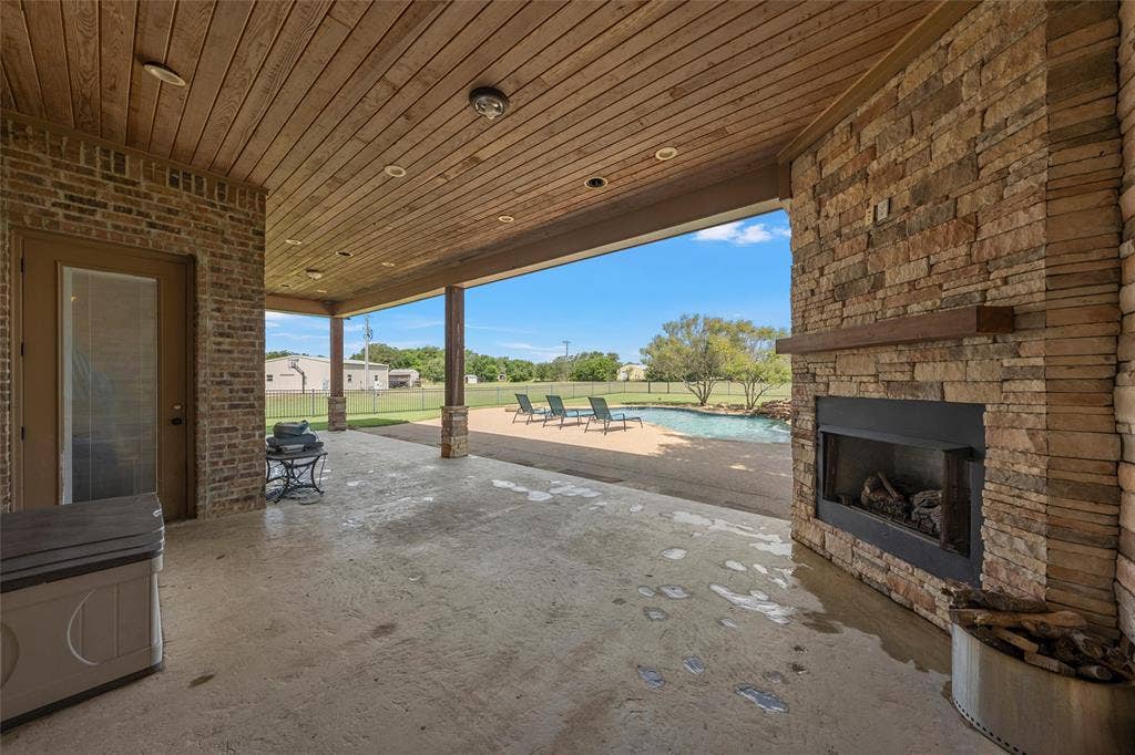 161 Rancho Lorena Drive, Lorena, TX 76655 161 Rancho Lorena Drive, Lorena, TX 76655