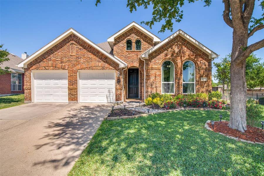 Property photo for 6219 Lakecrest Drive, Sachse, TX
