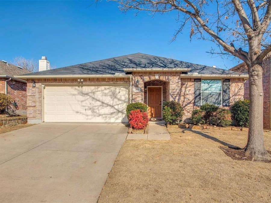 Property photo for 12824 Vassar Drive, Frisco, TX