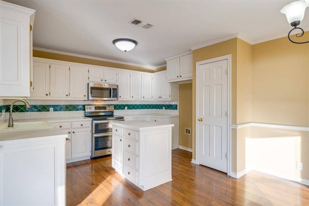15815 Cedar Bay Drive, Bullard, TX 75757 15815 Cedar Bay Drive, Bullard, TX 75757