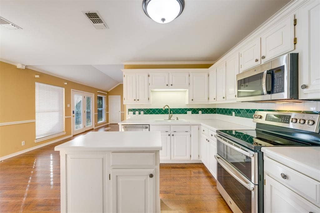15815 Cedar Bay Drive, Bullard, TX 75757 15815 Cedar Bay Drive, Bullard, TX 75757