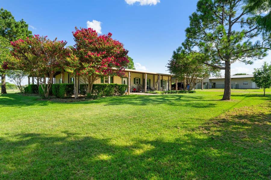 Property photo for 14054 County Road 352, Terrell, TX