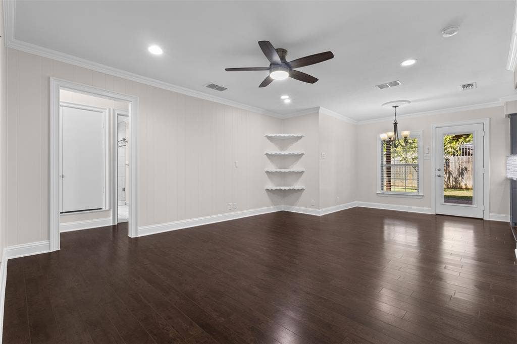 2441 Miller Street, Grand Prairie, TX 75051 2441 Miller Street, Grand Prairie, TX 75051