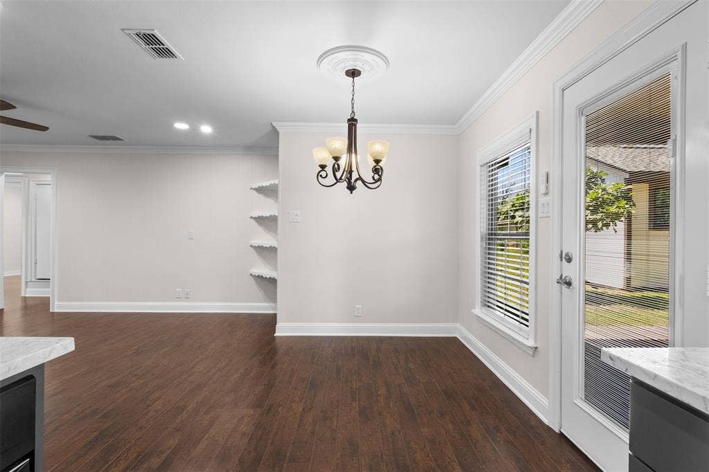 2441 Miller Street, Grand Prairie, TX 75051 2441 Miller Street, Grand Prairie, TX 75051