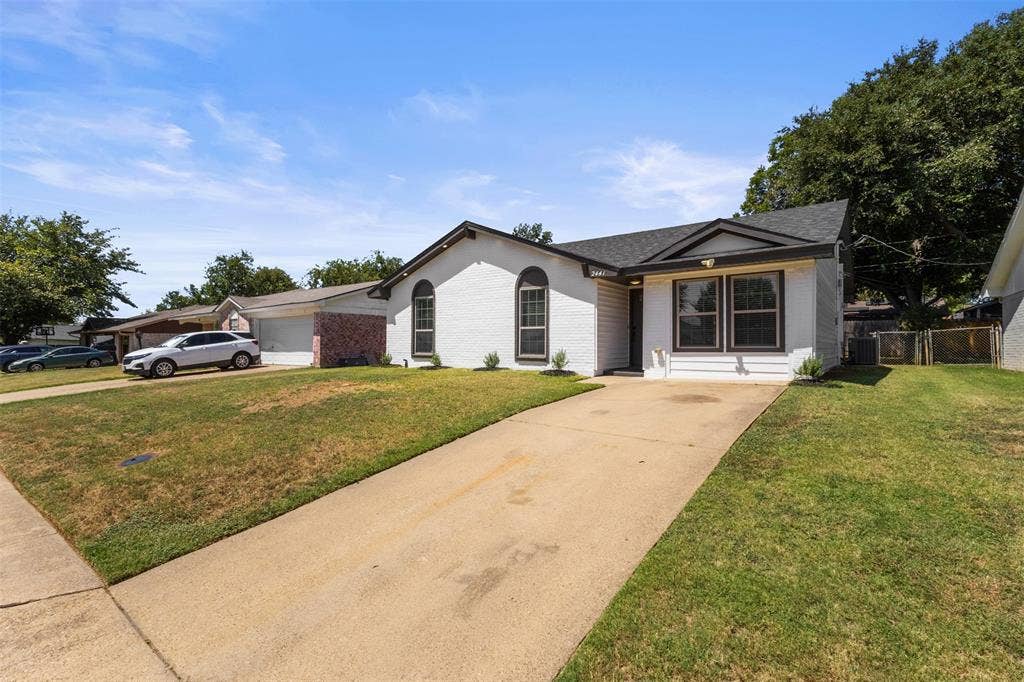 2441 Miller Street, Grand Prairie, TX 75051 2441 Miller Street, Grand Prairie, TX 75051