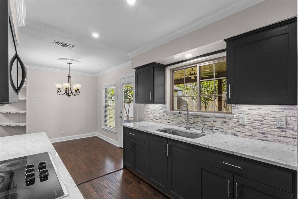 2441 Miller Street, Grand Prairie, TX 75051 2441 Miller Street, Grand Prairie, TX 75051