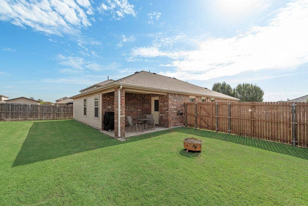 1204 Savannah Ridge Drive, Princeton, TX 75407 1204 Savannah Ridge Drive, Princeton, TX 75407