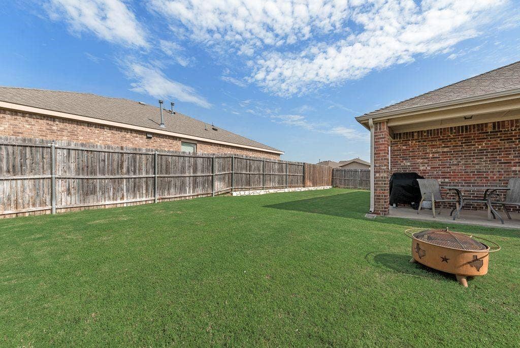 1204 Savannah Ridge Drive, Princeton, TX 75407 1204 Savannah Ridge Drive, Princeton, TX 75407