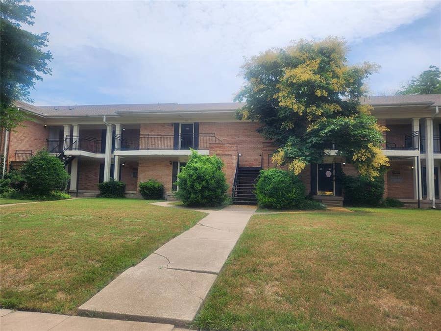 Property photo for 5063 Ridglea Lane, #1006, Fort Worth, TX
