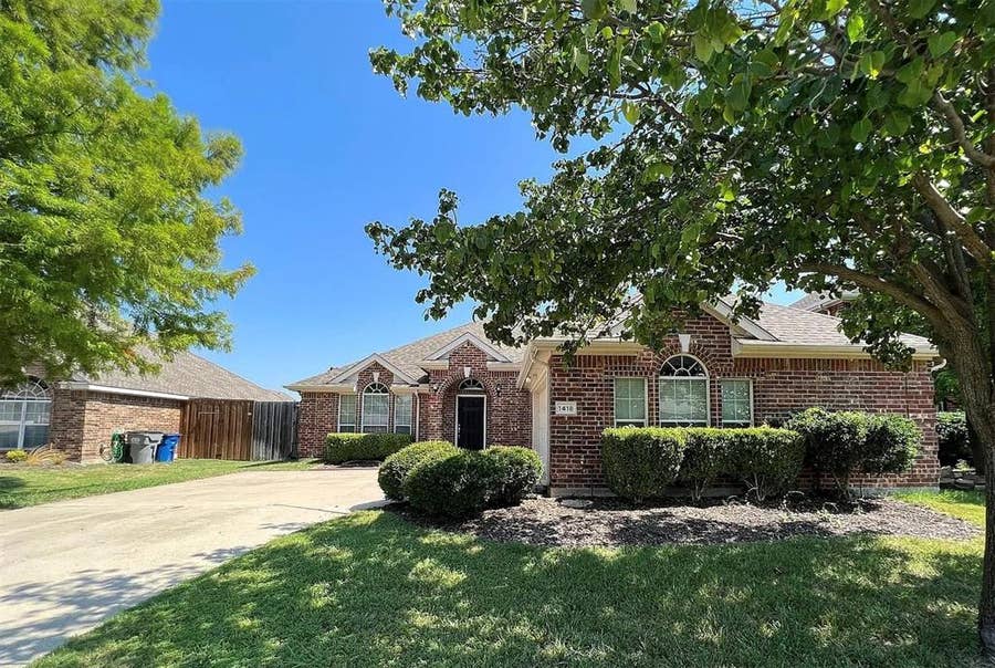 Property photo for 1418 Kingsley Drive, Allen, TX