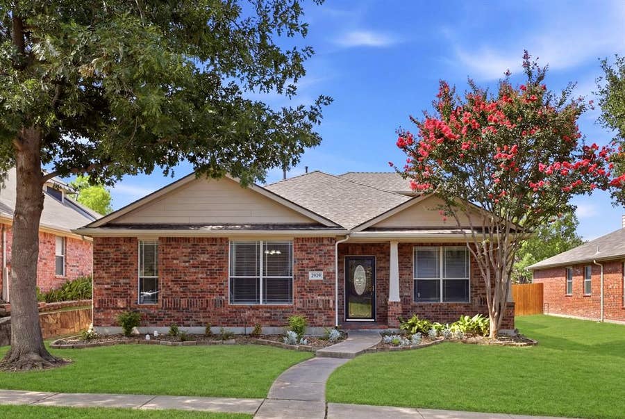 Property photo for 2929 Tangleglen Drive, Rockwall, TX