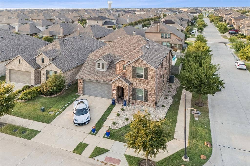 Another aerial view.  Location in the neighborhood has an easy commute out to the main road to I-35.