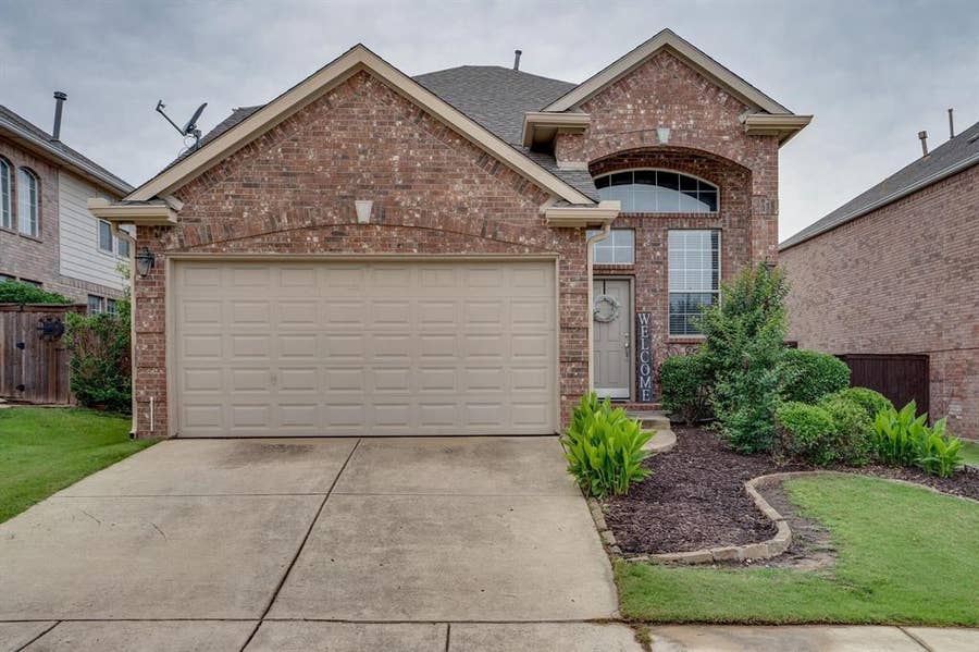 Property photo for 8115 Sycamore Drive, Irving, TX