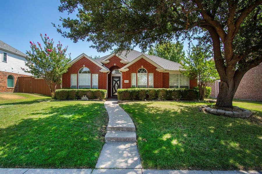 Property photo for 2452 Brycewood Lane, Plano, TX