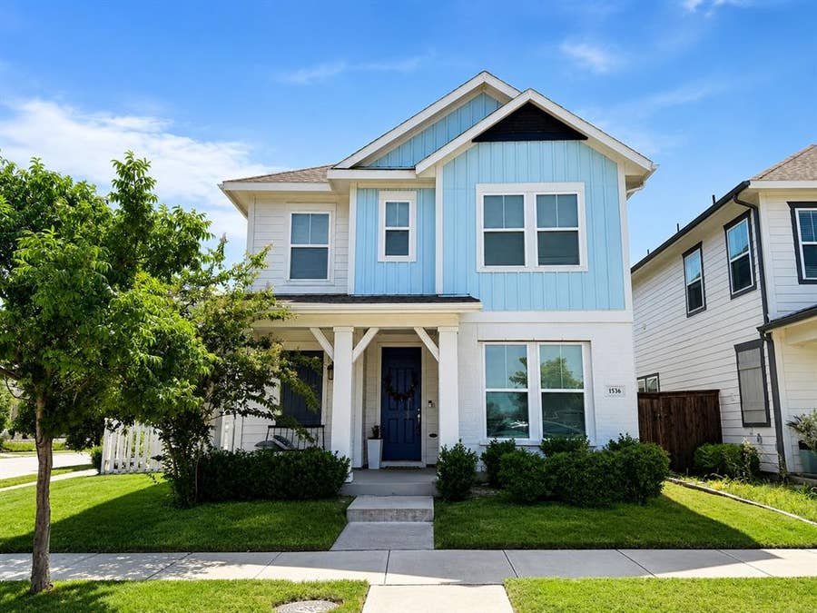 Property photo for 1536 Olive Street, Carrollton, TX