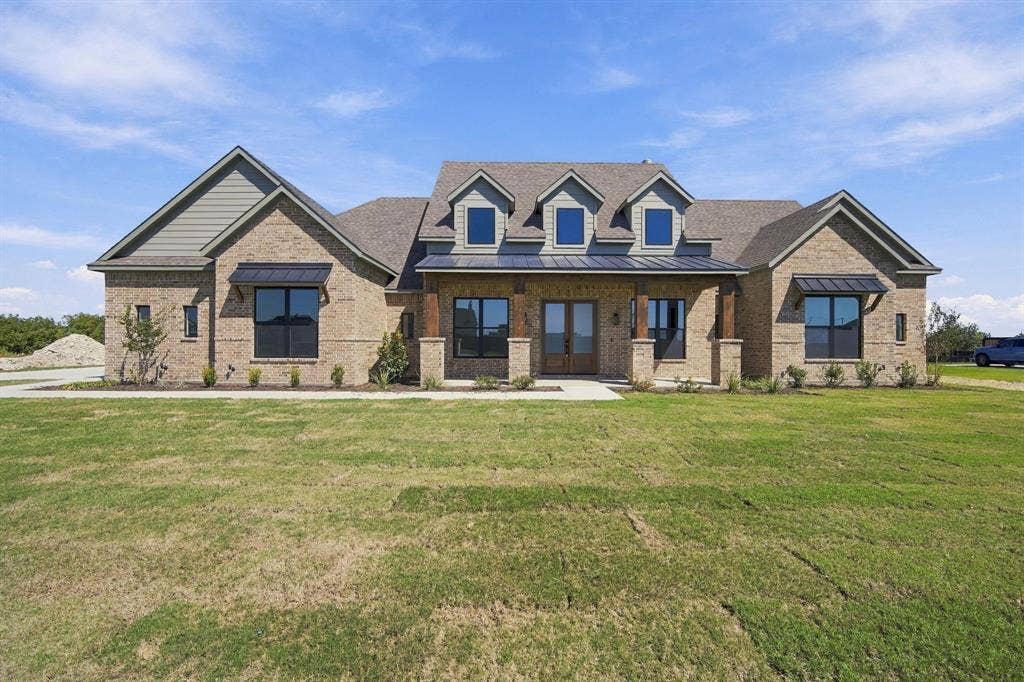6450 McChesney Drive, Midlothian, TX 76065 6450 McChesney Drive, Midlothian, TX 76065