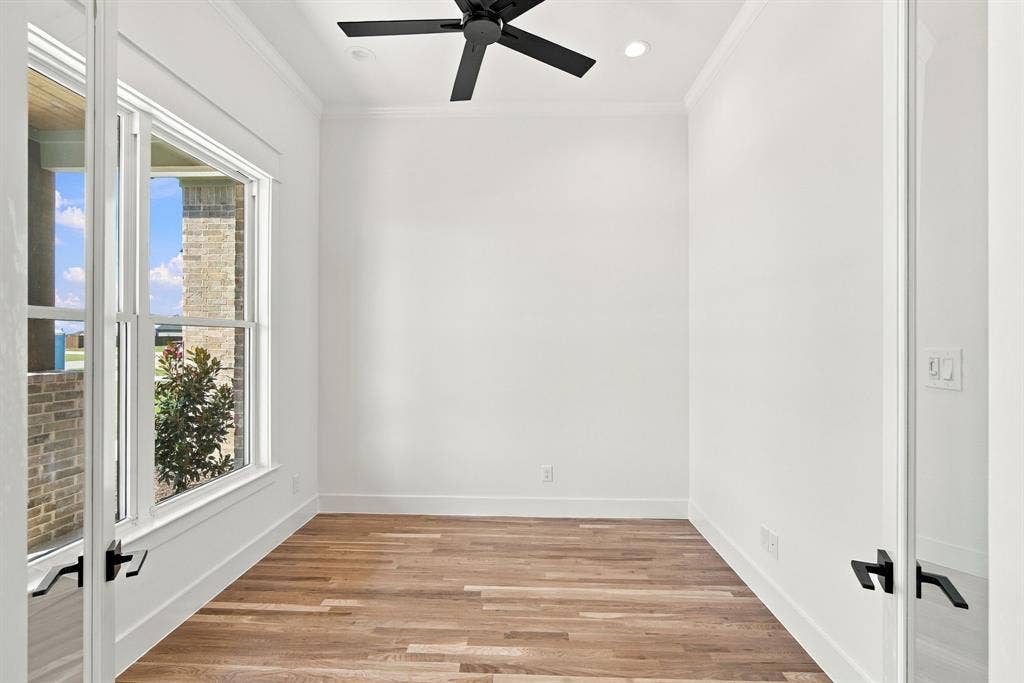 6450 McChesney Drive, Midlothian, TX 76065 6450 McChesney Drive, Midlothian, TX 76065