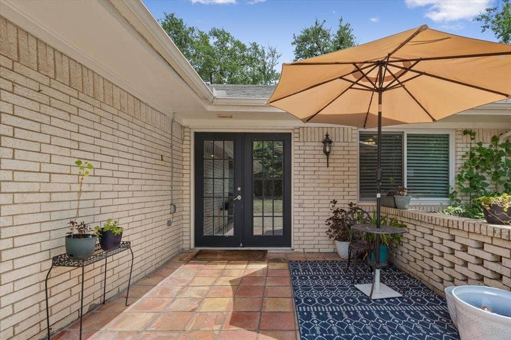 2649 Woodmont Circle, Waco, TX 76710 2649 Woodmont Circle, Waco, TX 76710