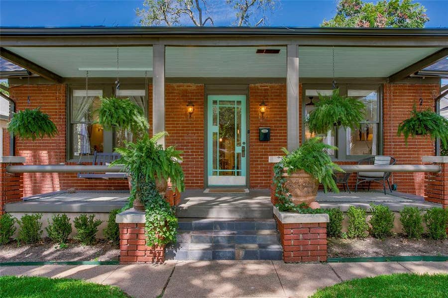 Property photo for 623 N Montclair Avenue, Dallas, TX