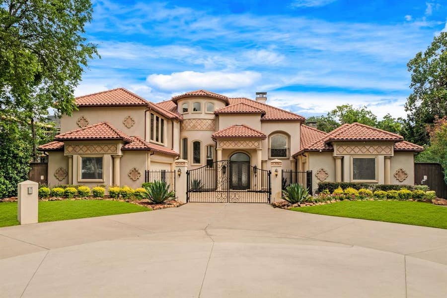 Property photo for 5821 Northaven Road, Dallas, TX
