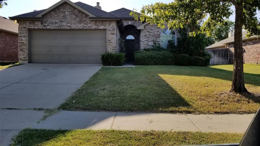 Property photo for 806 Bens Drive, Anna, TX