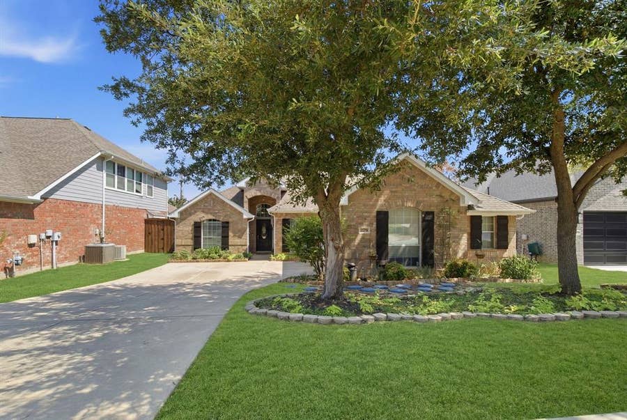 Property photo for 3313 Depaul Drive, Denton, TX