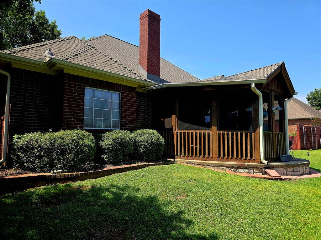 126 E Post Oak, Frankston, TX 75763 126 E Post Oak, Frankston, TX 75763