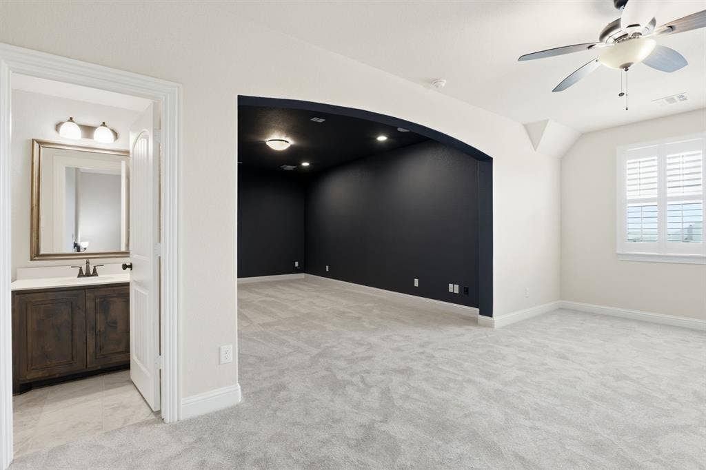 8260 Faithful Drive, Waxahachie, TX 75167 8260 Faithful Drive, Waxahachie, TX 75167