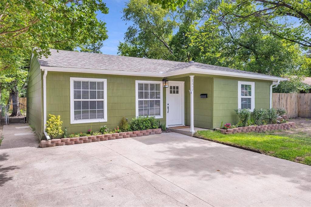 2647 Province Lane, Dallas, TX 75228 2647 Province Lane, Dallas, TX 75228