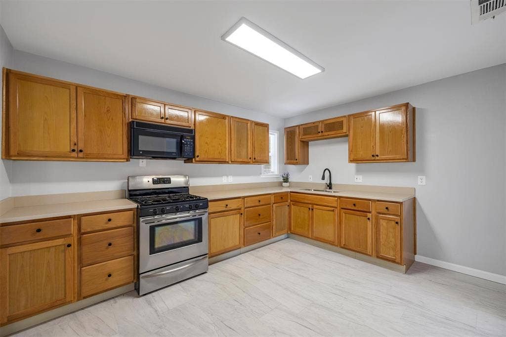 2647 Province Lane, Dallas, TX 75228 2647 Province Lane, Dallas, TX 75228