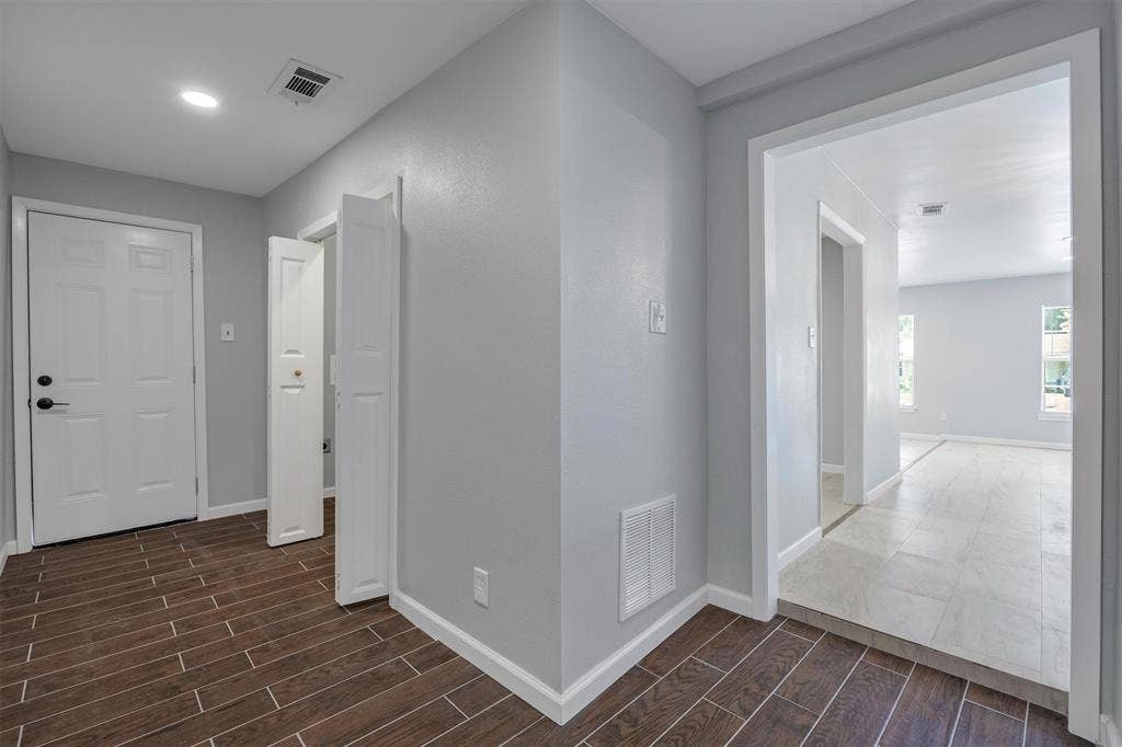 2647 Province Lane, Dallas, TX 75228 2647 Province Lane, Dallas, TX 75228