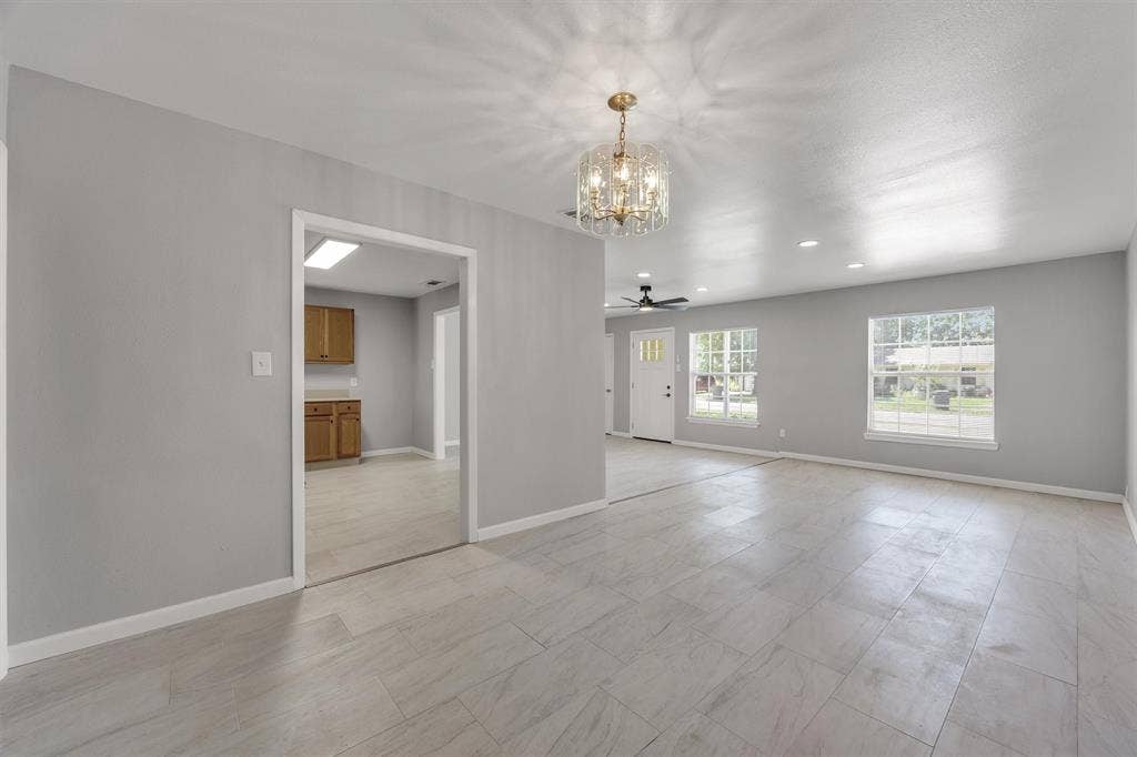 2647 Province Lane, Dallas, TX 75228 2647 Province Lane, Dallas, TX 75228