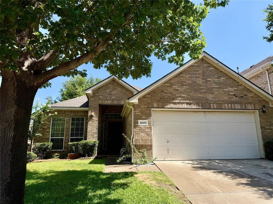 Property photo for 8520 Ontario Drive, McKinney, TX
