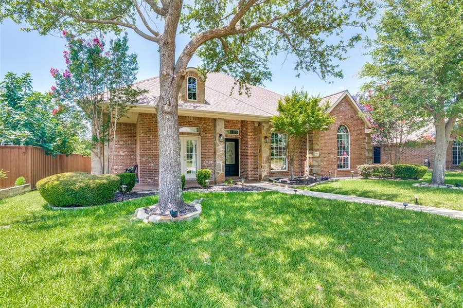 Property photo for 1453 Brittany Way, Rockwall, TX