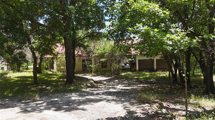 Property photo for 132 Calle De Establo, Fort Worth, TX