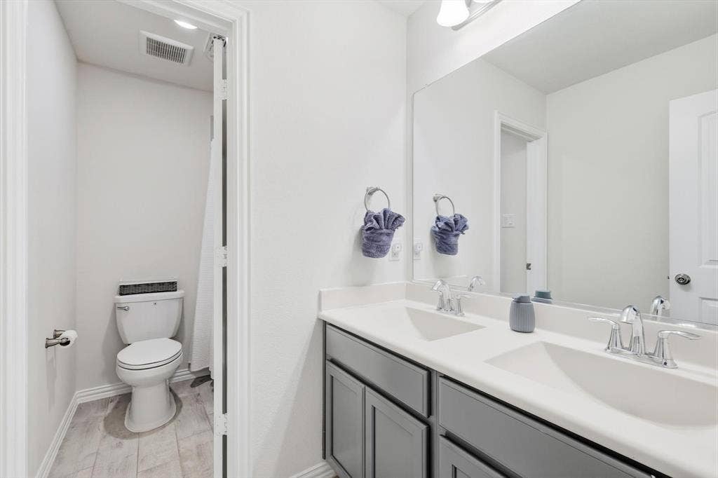 14868 Gilley Lane, Fort Worth, TX 76052 14868 Gilley Lane, Fort Worth, TX 76052