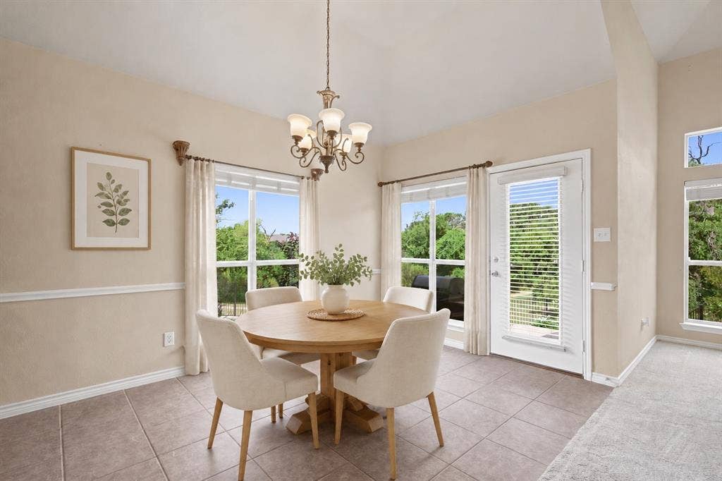 Kitchen nook virtually staged