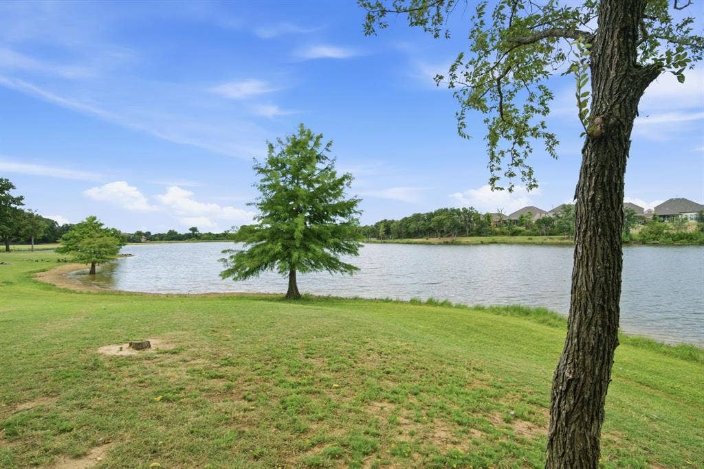 2703 Pottery Trail, Corinth, TX 76210