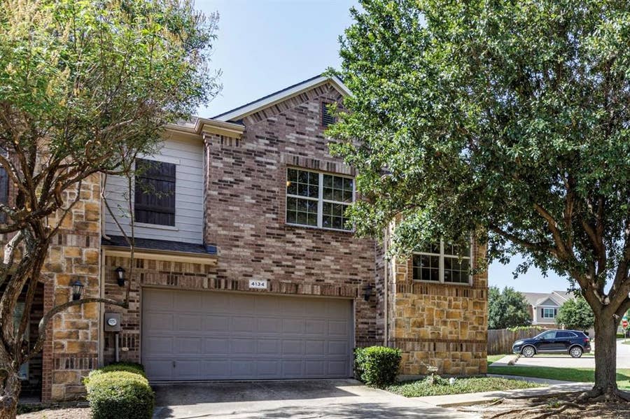 Property photo for 4134 Florence Drive, Irving, TX