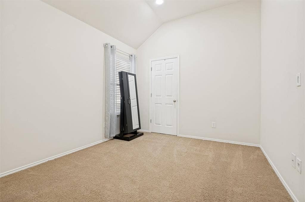 437 Castle Street, DeSoto, TX 75115 437 Castle Street, DeSoto, TX 75115